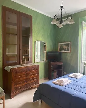 Appartement Casa Con Giardino A Roma, 2 Camere, Ideale Per Famiglie, 15 Minuti Dal Colosseo, 5 Minuti Da Mirti