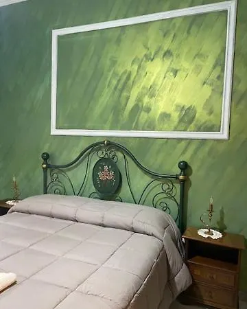 Casa Con Giardino A Roma, 2 Camere, Ideale Per Famiglie, 15 Minuti Dal Colosseo, 5 Minuti Da Mirti Rome