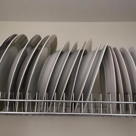 Casa Con Giardino A Roma, 2 Camere, Ideale Per Famiglie, 15 Minuti Dal Colosseo, 5 Minuti Da Mirti *